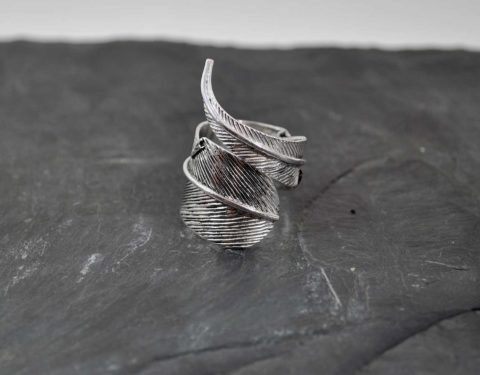 Feather silver ring