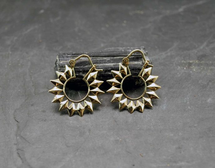 spike earrings