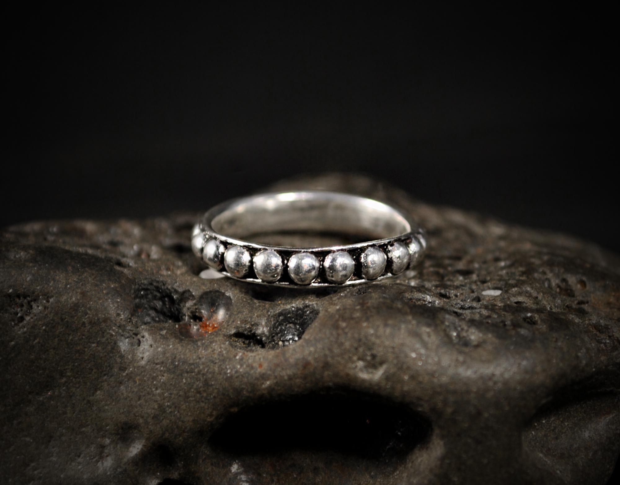 silver ball ring